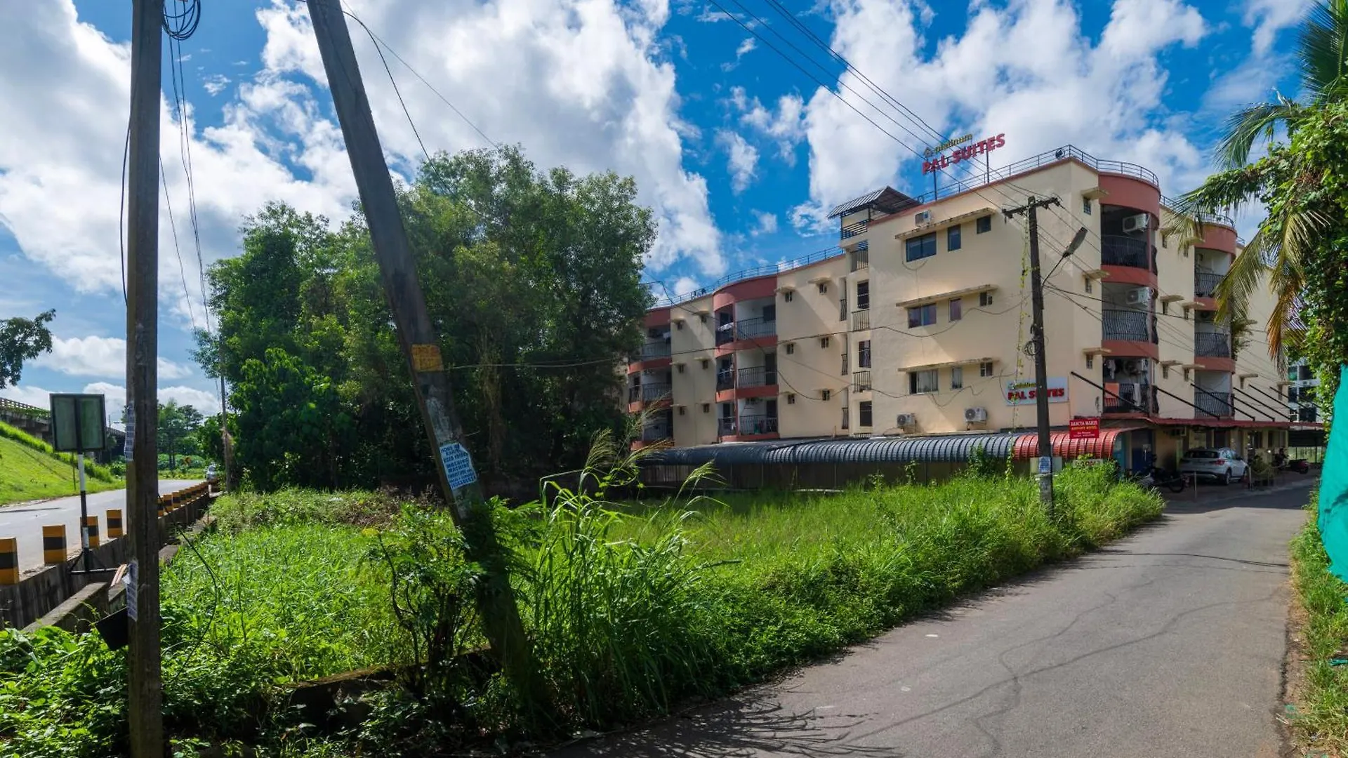 Apartment Mayflower Airport Launge Cochin International Airport Nedumbassery
